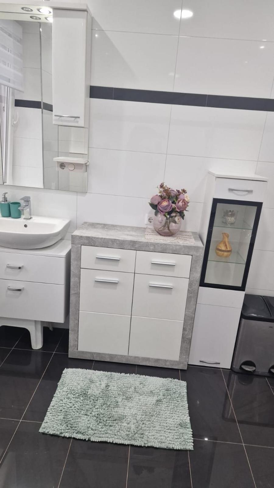 Ct Apartment